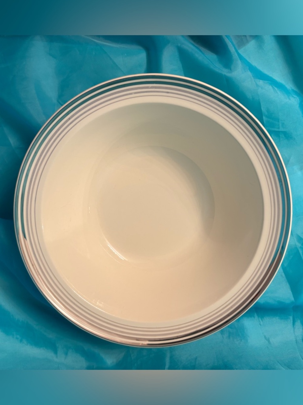 Vintage Taylor, Smith & Taylor 9" Round Vegetable Bowl 1872 Platinum